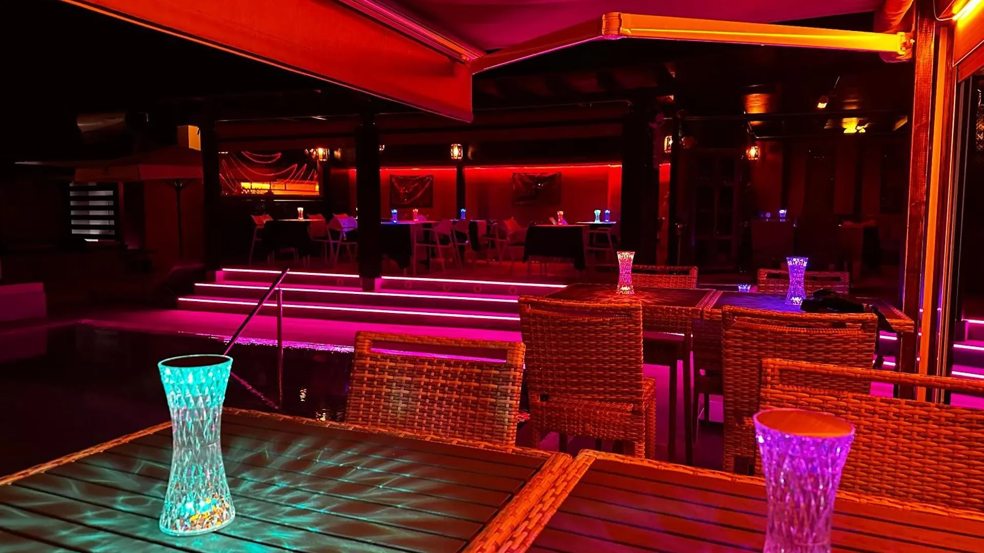 Paradise Resort - Fkk Swinger & Nudist Couples Only Maspalomas  Spanien